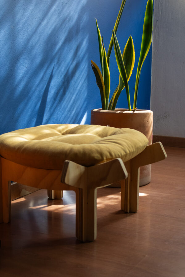 Cama Mau